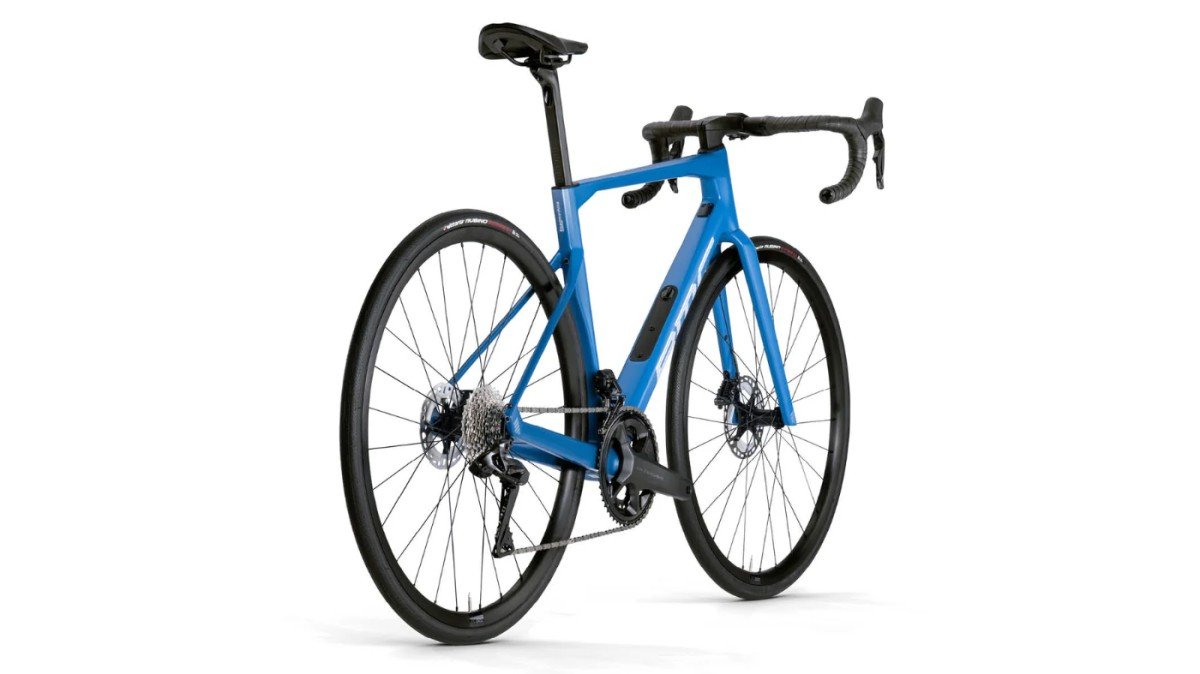 Blu Wht Blk 54cm 2024