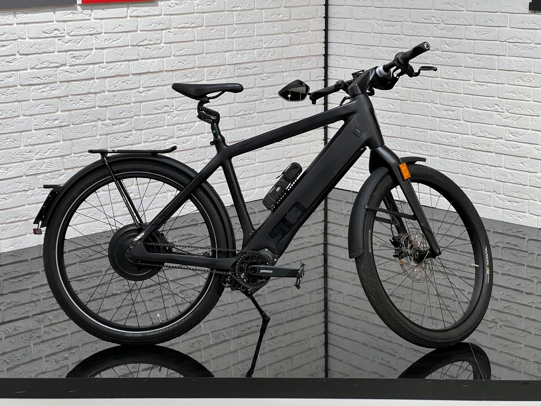 Stromer ST3 Pinion Deep Black Sport L